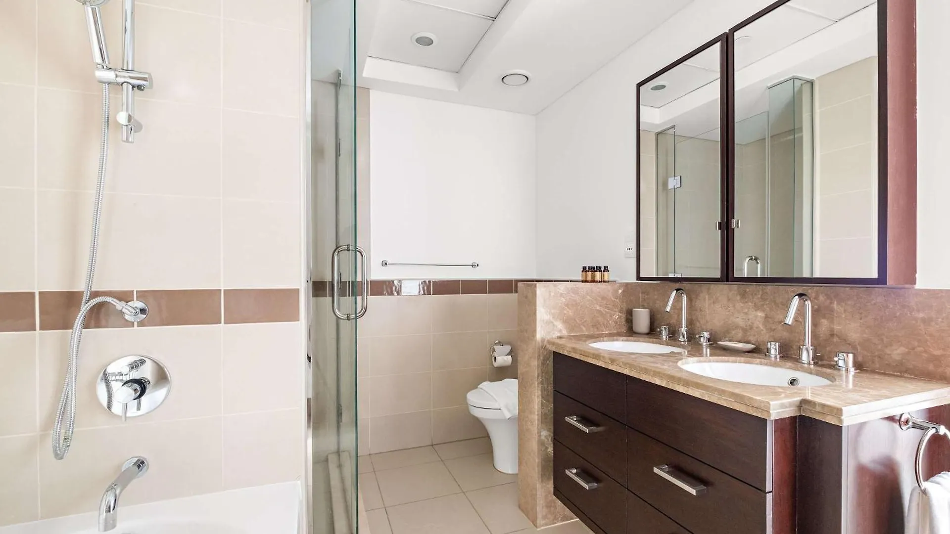 Silkhaus Stunning 1Bdr In 29 Blvd Tower Near Burj Khalifa Apartment Dubai 0*,